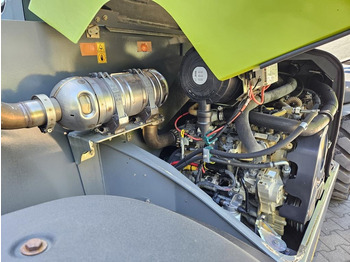 Iekrāvējs CLAAS Scorpion 7044 Varipower: foto 2