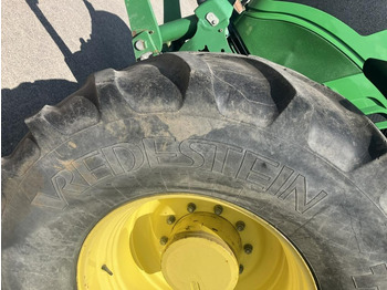 Traktors John Deere 6210R: foto 3