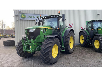 Traktors JOHN DEERE 6R 215