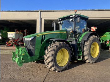 Traktors JOHN DEERE 8345R
