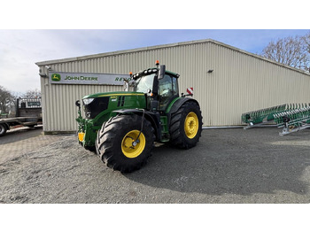 Traktors JOHN DEERE 6250R