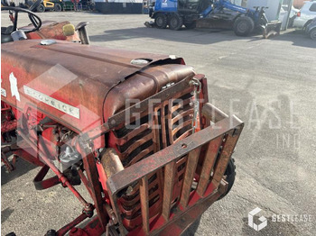 Traktors Mc Cormick D326: foto 5