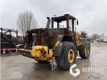 Riteņu iekrāvējs Volvo L 120 F: foto 3