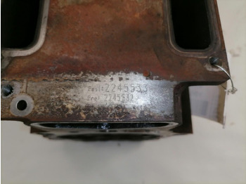 Motora galva - Kravas automašīna Scania Cylinder head, XPI 2245533: foto 4
