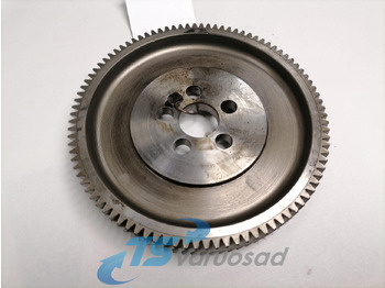 Dzinējs un rezerves daļas SCANIA