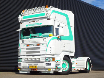 Vilcējs SCANIA R164