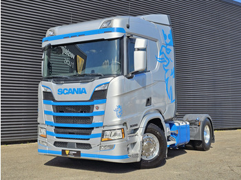 Vilcējs SCANIA R 450