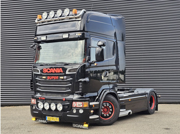 Vilcējs SCANIA R 730