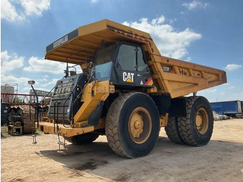 Karjeru pašizgāzējs CATERPILLAR 777F