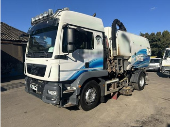 Ielu tīrīšanas mašīna MAN TGM 18.290