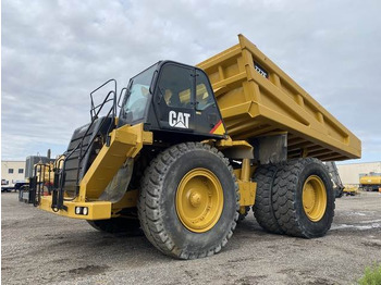Karjeru pašizgāzējs CATERPILLAR 777F