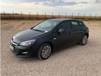 Vieglā automašīna OPEL