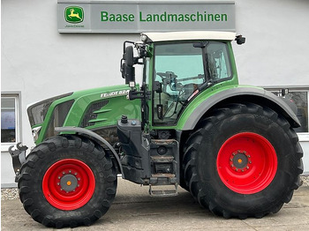 Traktors FENDT 824 Vario