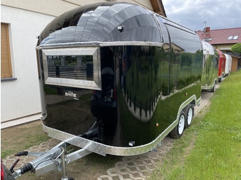 : fotogrāfija galvenē