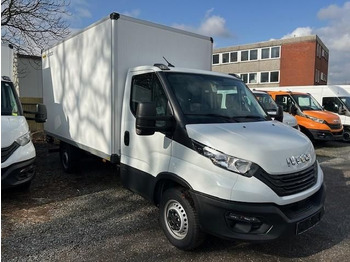 Furgons ar slēgtā virsbūve IVECO Daily 35s14