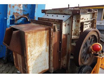 Trieciena drupinātājs HAZEMAG