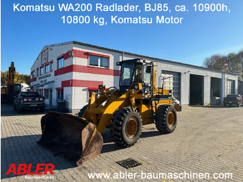 Riteņu iekrāvējs KOMATSU WA200