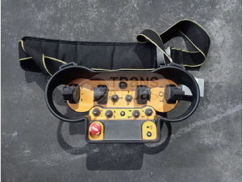 Mini celtnis minigrua sobre orugas UNIC URW-295CP2E: foto 3