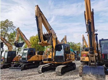 Kāpurķēžu ekskavators CATERPILLAR 313D