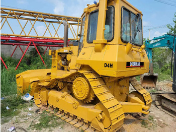 Buldozers CATERPILLAR D4H