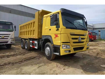 Kravas automašīna pašizgāzējs SINOTRUK HOWO