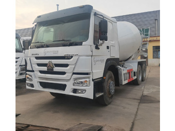 Betonvedējs SINOTRUK HOWO