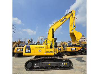 Ekskavators KOMATSU PC200-8
