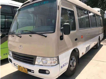 Piepilsētas autobuss TOYOTA