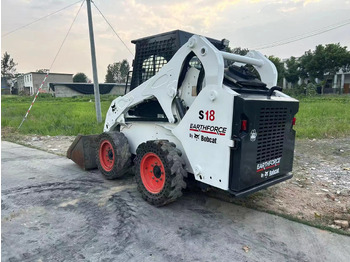 Kompaktiekrāvējs BOBCAT S18