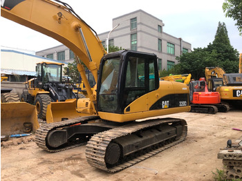 Kāpurķēžu ekskavators CATERPILLAR 320CL