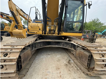 Kāpurķēžu ekskavators CATERPILLAR 336