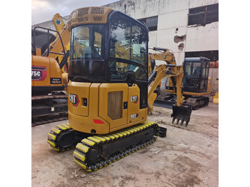 Mini-ekskavators CATERPILLAR 302