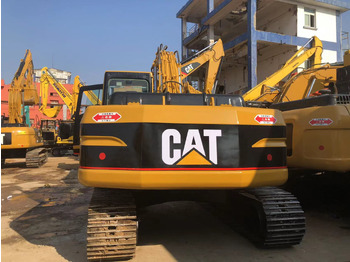 Kāpurķēžu ekskavators CATERPILLAR 320CL