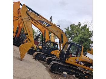 Kāpurķēžu ekskavators CATERPILLAR 320CL