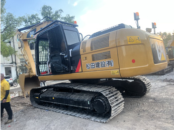 Kāpurķēžu ekskavators CATERPILLAR 324DL