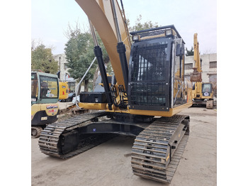 Kāpurķēžu ekskavators CATERPILLAR 330D2L