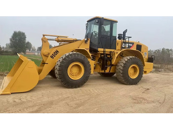 Riteņu iekrāvējs CATERPILLAR 950H