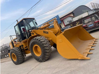 Riteņu iekrāvējs CATERPILLAR 966H