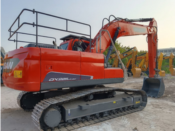 Kāpurķēžu ekskavators DOOSAN DX225LC-9C