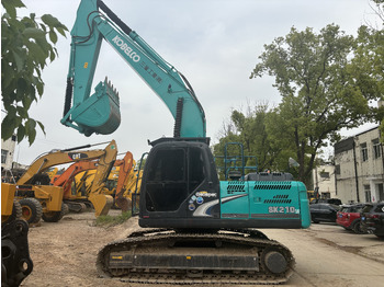 Kāpurķēžu ekskavators KOBELCO