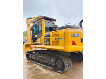 Kāpurķēžu ekskavators KOMATSU PC200-8
