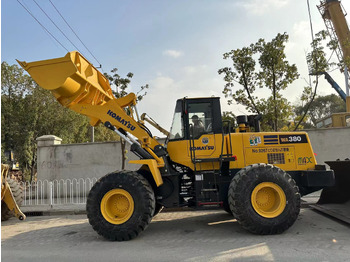 Riteņu iekrāvējs KOMATSU WA380
