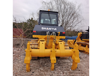 Buldozers SHANTUI