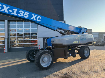 Teleskopiskais pacēlājs Genie SX 135 XC: foto 5