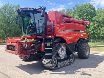 Labības kombains CASE IH