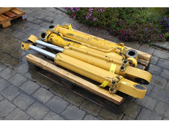 Hidrauliskais cilindrs HANOMAG