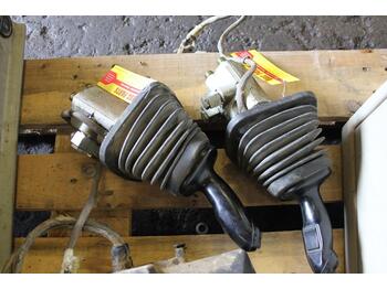 Kabīne un interjers LIEBHERR