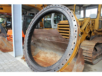 Devēja gredzens - Celtniecības tehnika Liebherr R974: foto 3