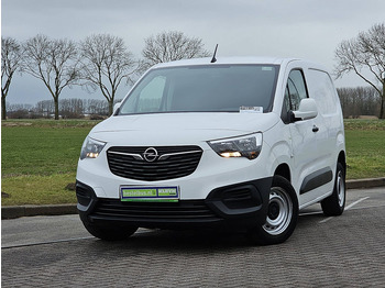 Mazs furgons OPEL
