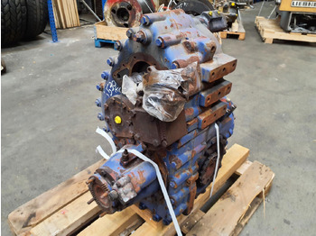 Transmisija - Autoceltnis Grove GMK 3050 dropbox: foto 2 Transmisija - Autoceltnis Grove GMK 3050 dropbox: foto 2